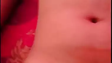 Guy bangs his 19-year-old dehati GF in a hotel room