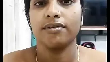 Desi milf enjoys couple sex with her old lover