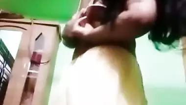 naked stripping video of a Bangladeshi girl