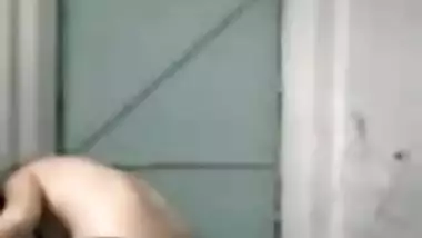 Beautiful Girl secretly