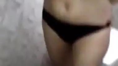 Desi Wife Bathing Video Capture By Husband