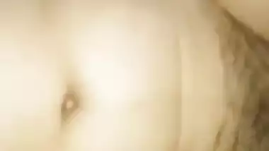 Bubbly Pakistani MILF fucked and sucked XXX video