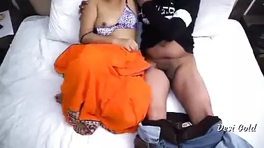 Hot Desi babe gets fucked in hotel room by her house owner XXX video