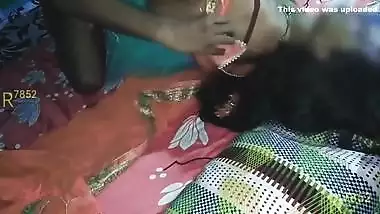 Bhabhi Ke Boyfriend Ne Pahle Bhabhi Ki Saree Kholi Phir Blouse Or Bra Khol Kar Bhabhi Ne Dudh Pilaya With Hindi Talk