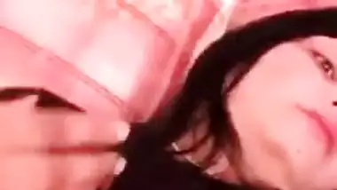 Hot to trot Desi wench shows XXX fruits and sticks sexy tongue out